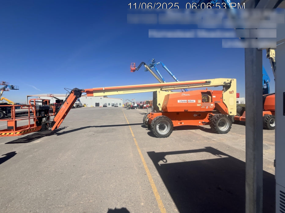 2019 JLG 800AJ