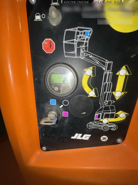 2022 JLG 26E
