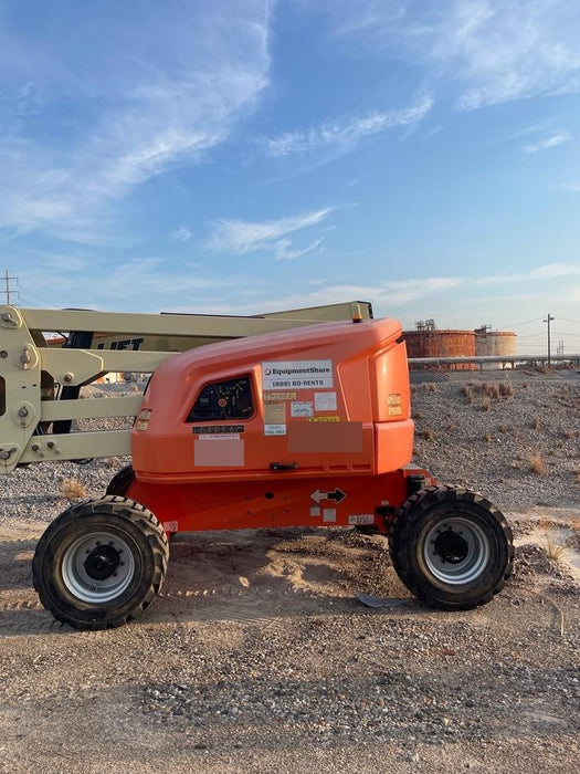 2019 JLG 450AJ