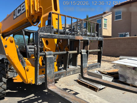 2022 JCB 332/E5286