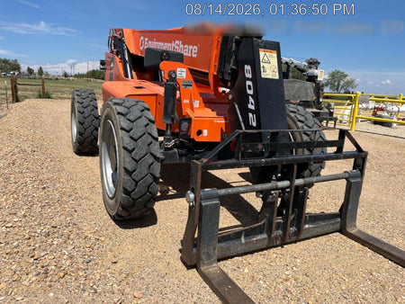 2023 SKYTRAK 8042