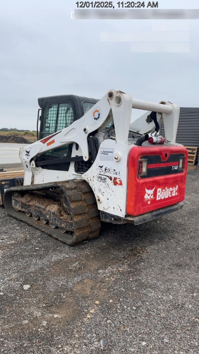 2021 BOBCAT T740