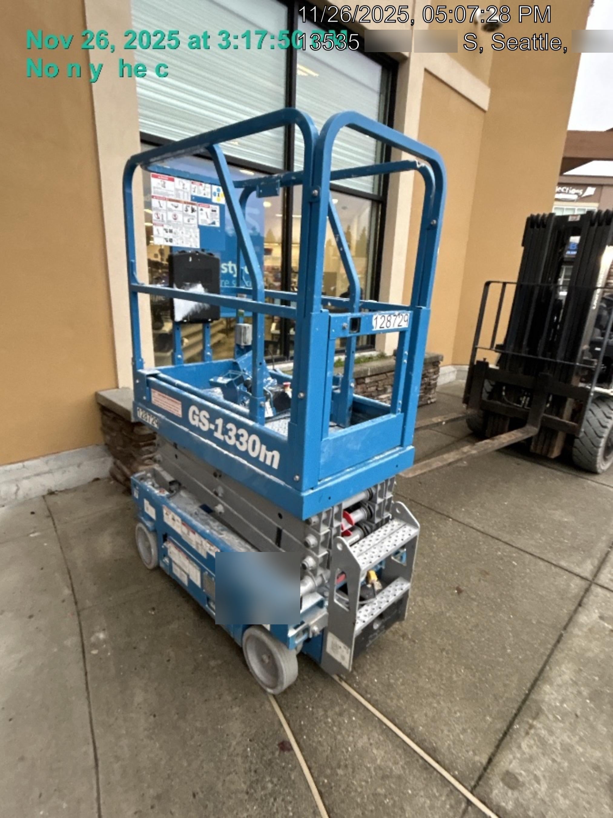 2021 GENIE GS-1330m