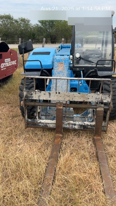 2019 Genie GTH-5519 Cab/Heat/AC, Solid RT Tires, LED Work Lights, Beacon, 48" Carriage, 48" Forks