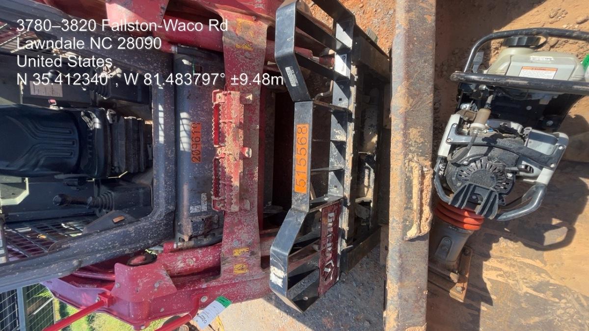 2025 VIRNIG 48" Pallet Forks - Virnig