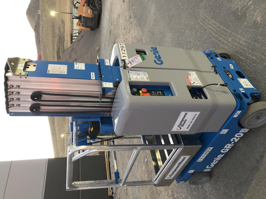 2020 GENIE GR-20
