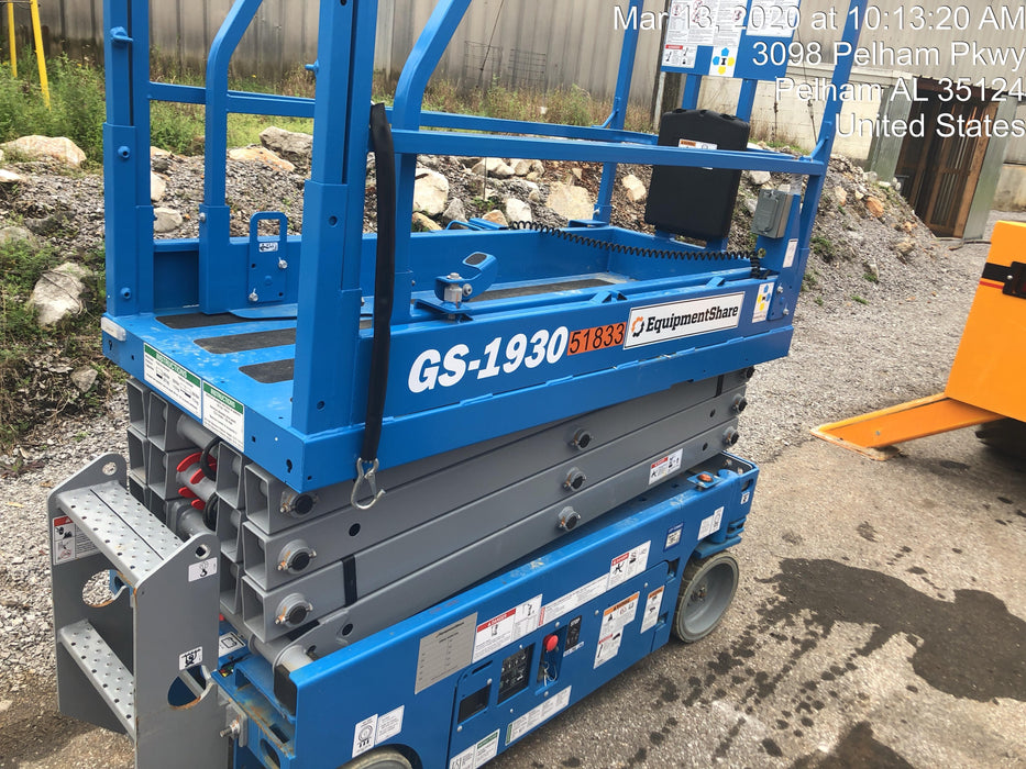 2019 Genie GS-1930 Fixed Rails with Chain Entry