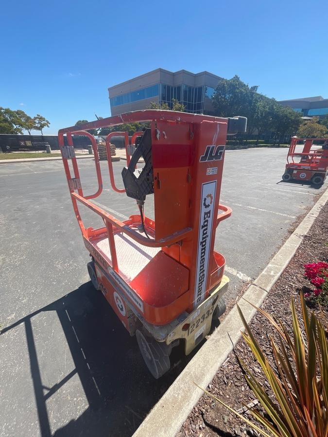 2021 JLG 1230ES