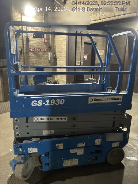 2019 Genie GS-1930 Fixed rails with chain Entry