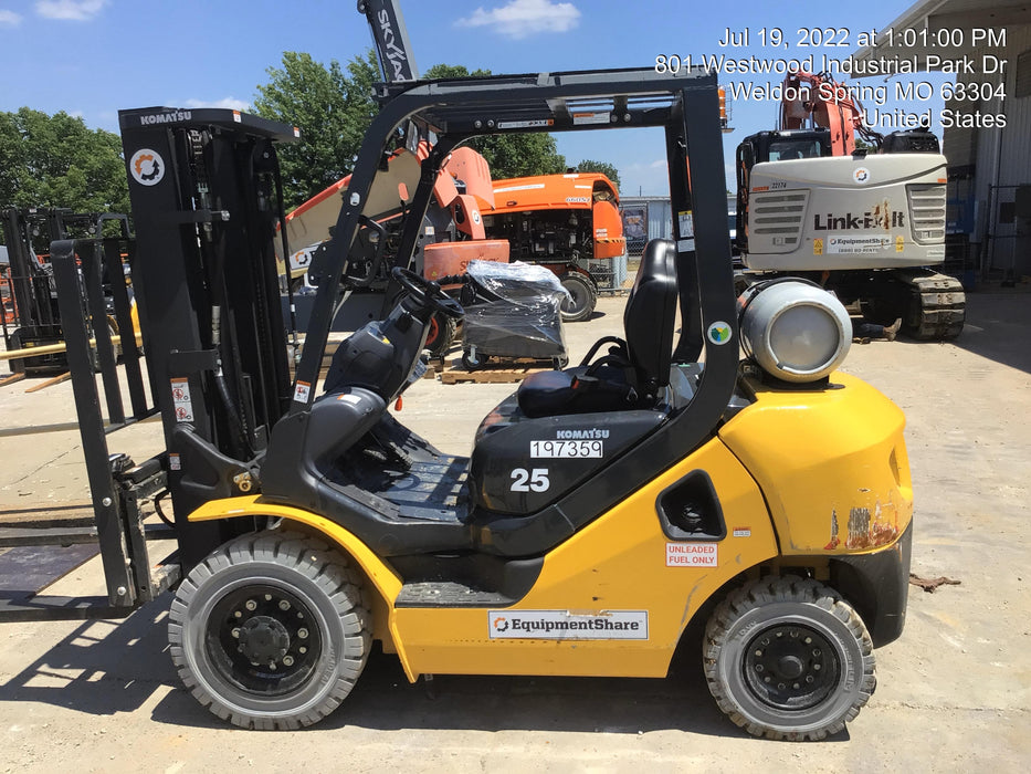 2021 KOMATSU FG25T-16