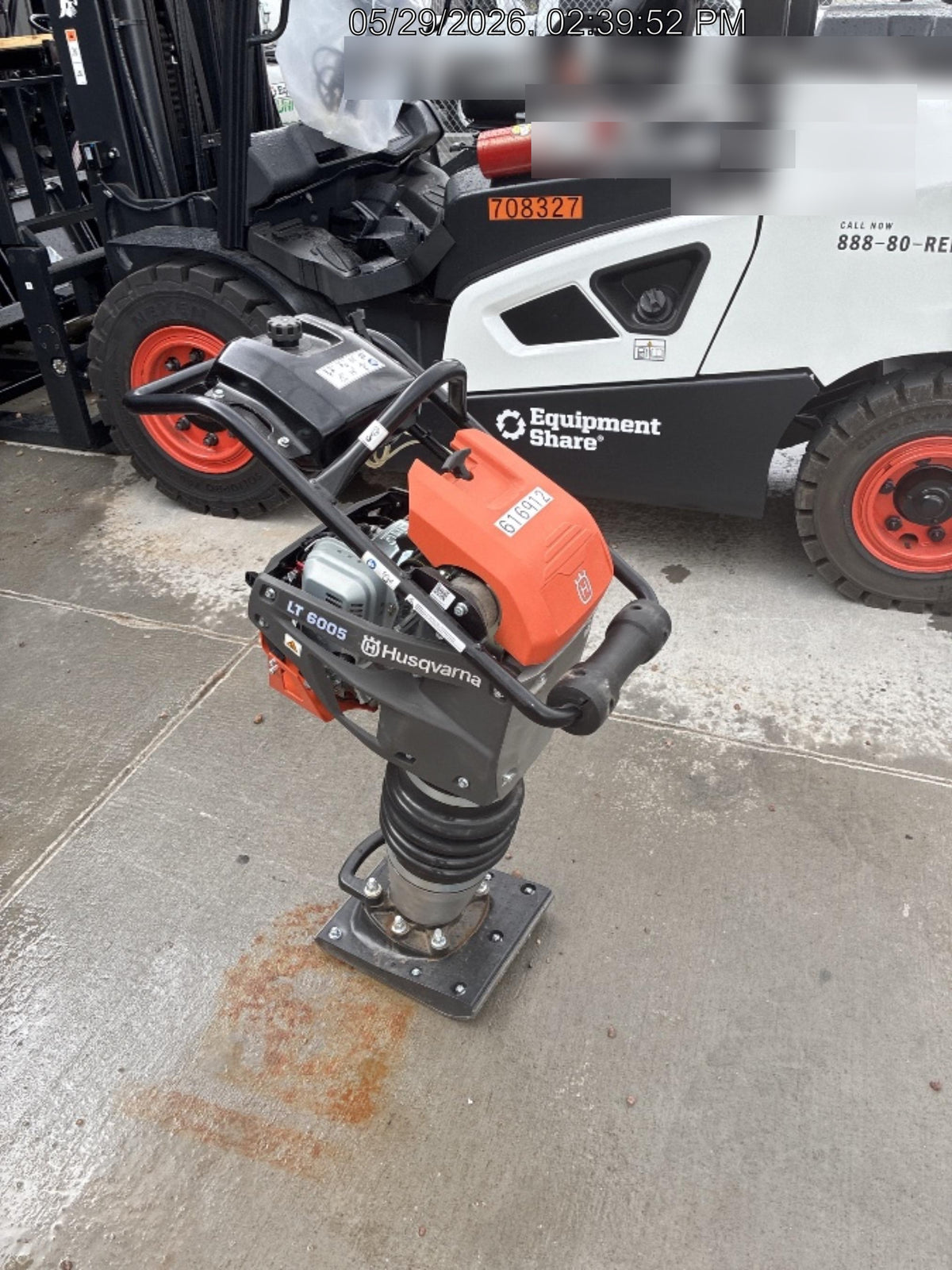 2025 HUSQVARNA LT6005