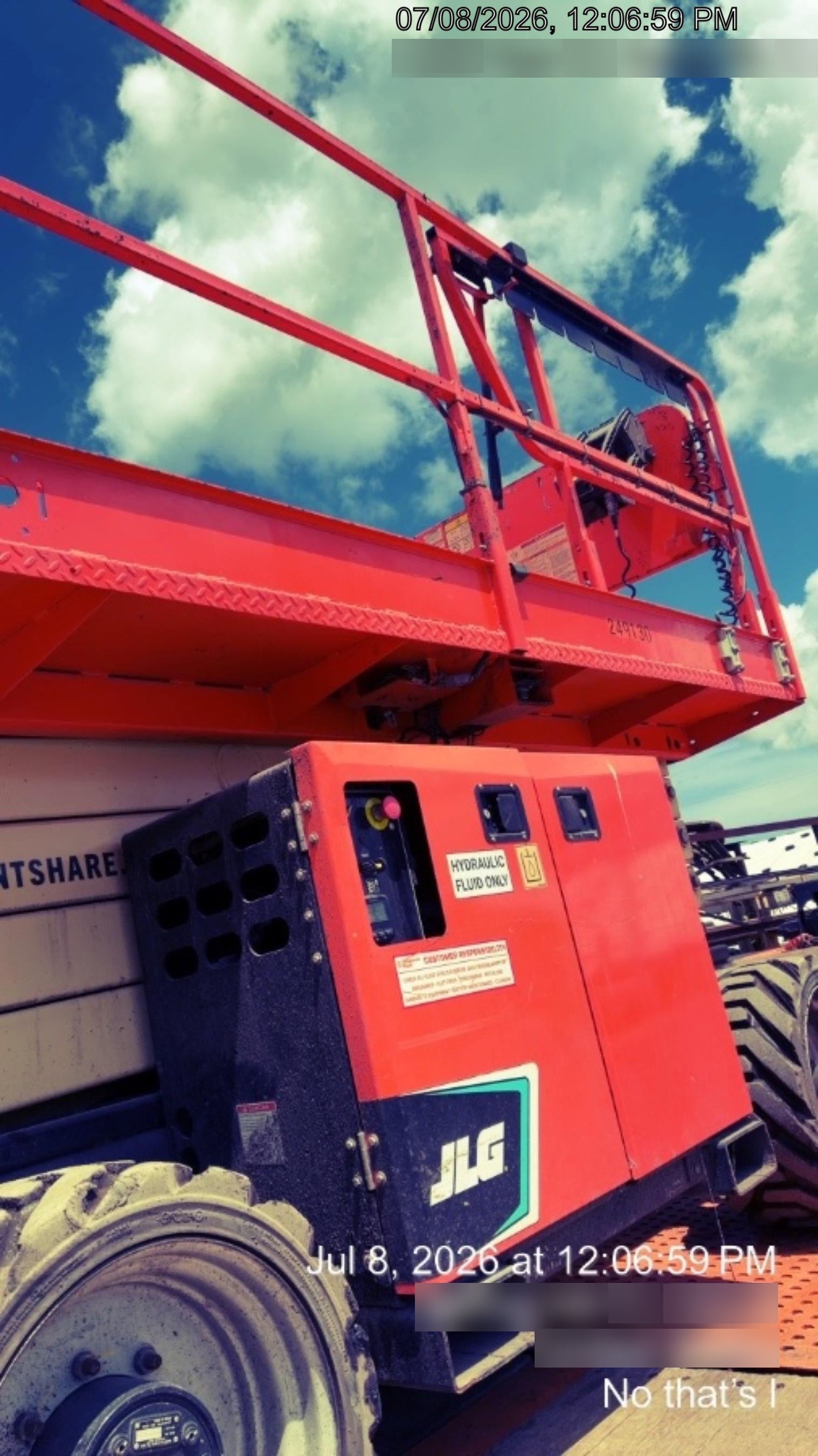 2022 JLG ERT4069