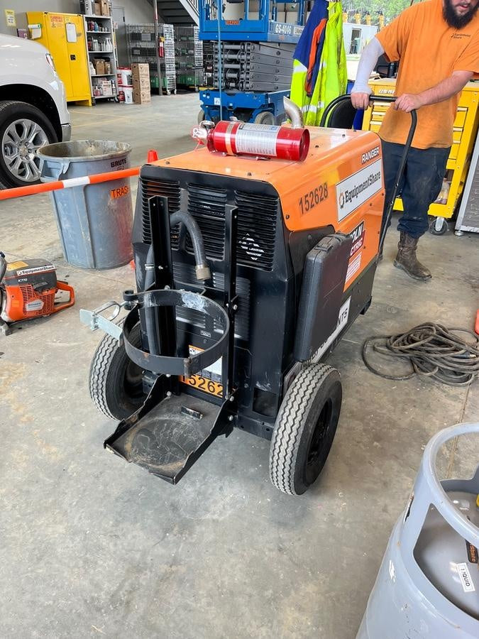2021 Lincoln Electric Ranger 305 LPG LPG One-Pak (includes undercarriage, tank holder & tank strap) ORANGE