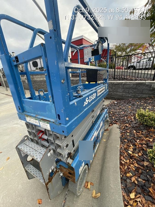 2020 Genie GS-1930 Solid Non Marking Tires, Beacon, Folding rails with half height swing gate