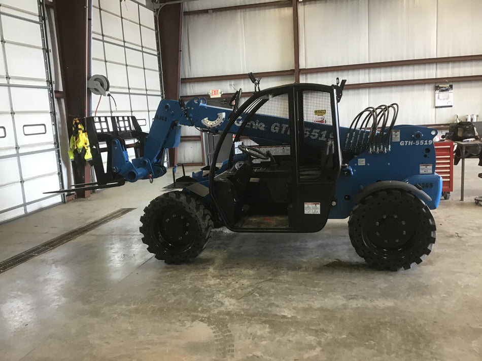 2018 GENIE GTH-5519