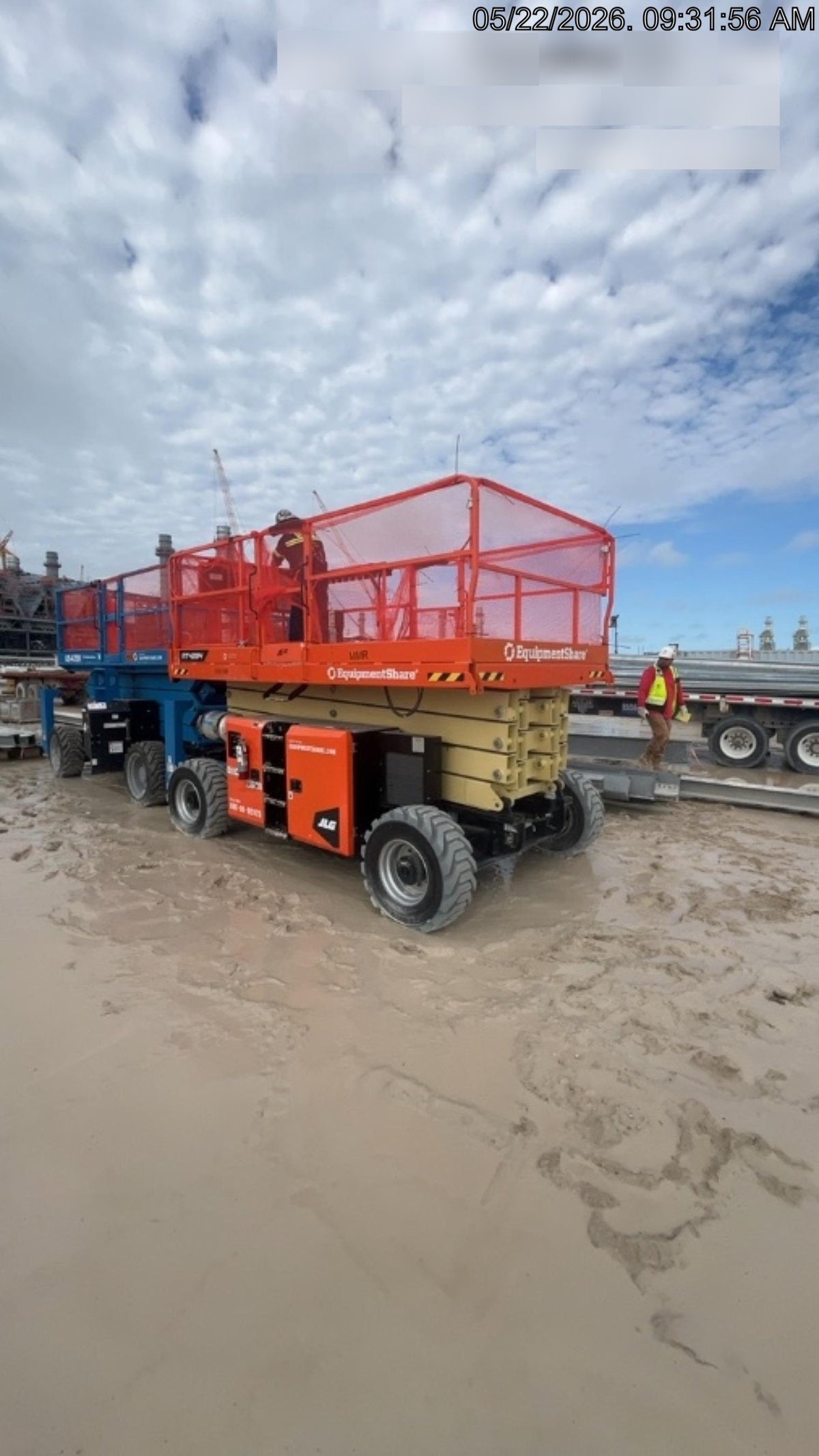 2025 JLG RT4394