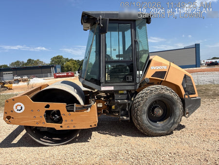 2020 CASE SV207E