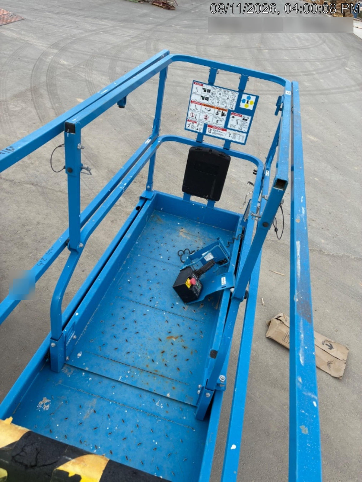 2023 GENIE GS-2632