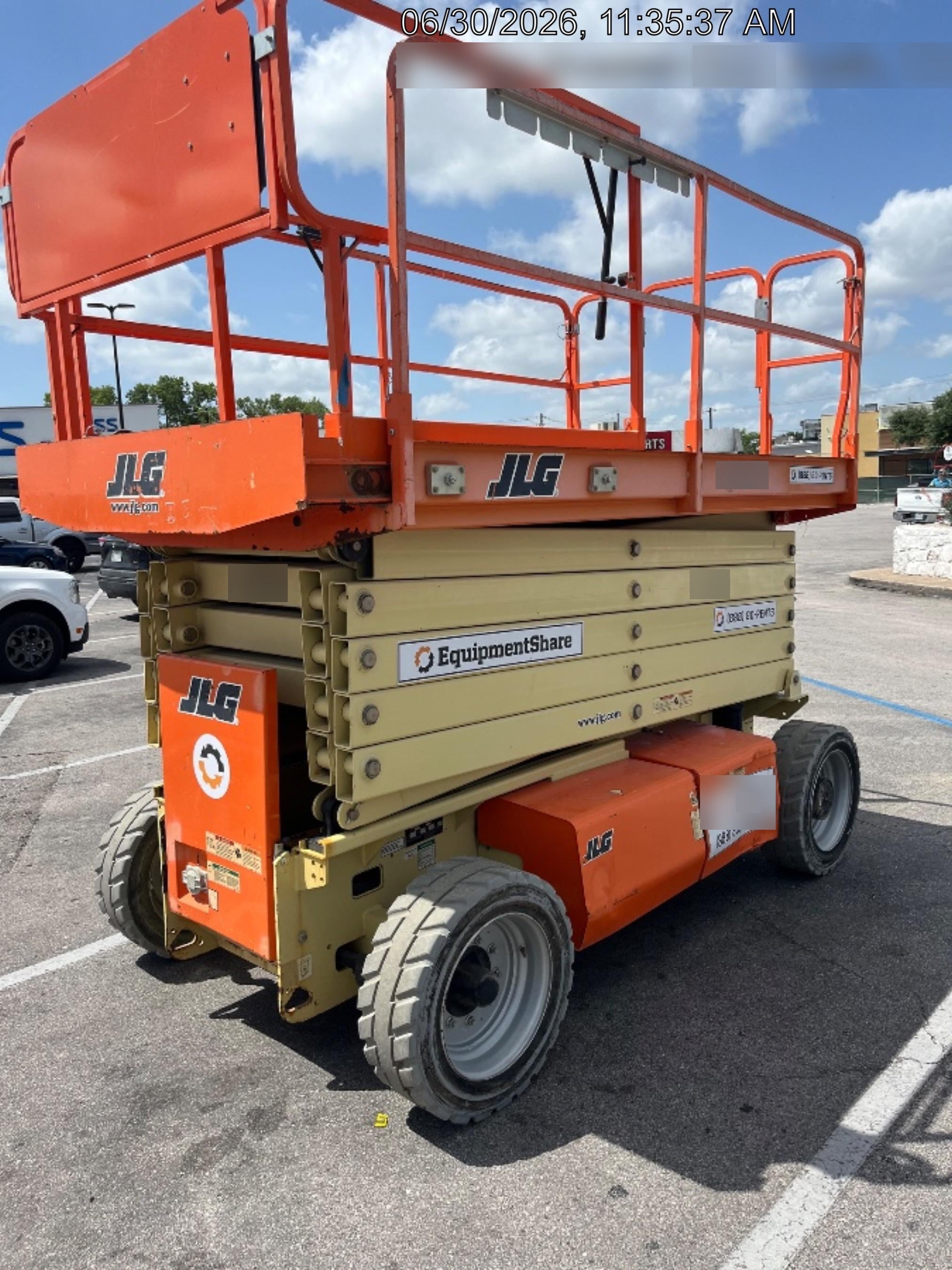 2019 JLG 4069LE