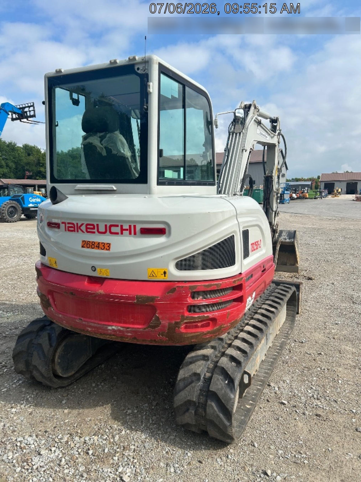 2022 TAKEUCHI TB250-2CR