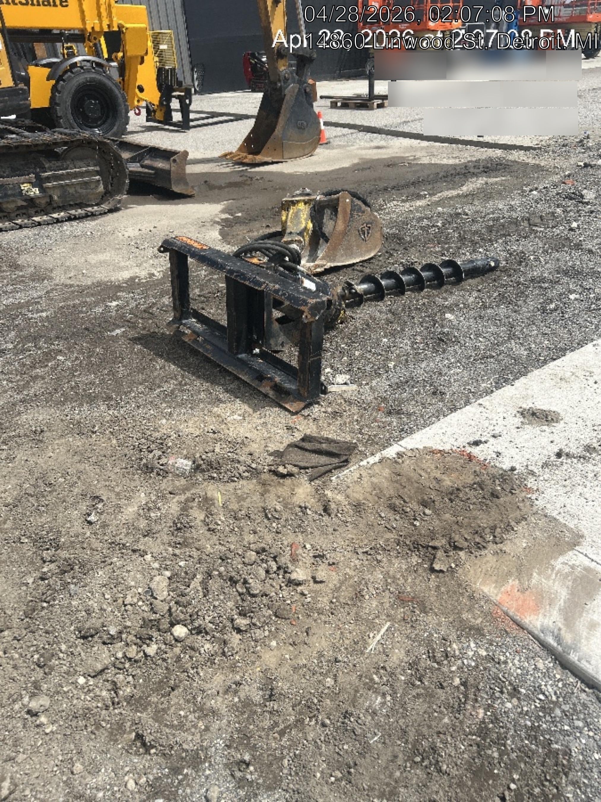 2023 AUGER TORQUE 3300-30