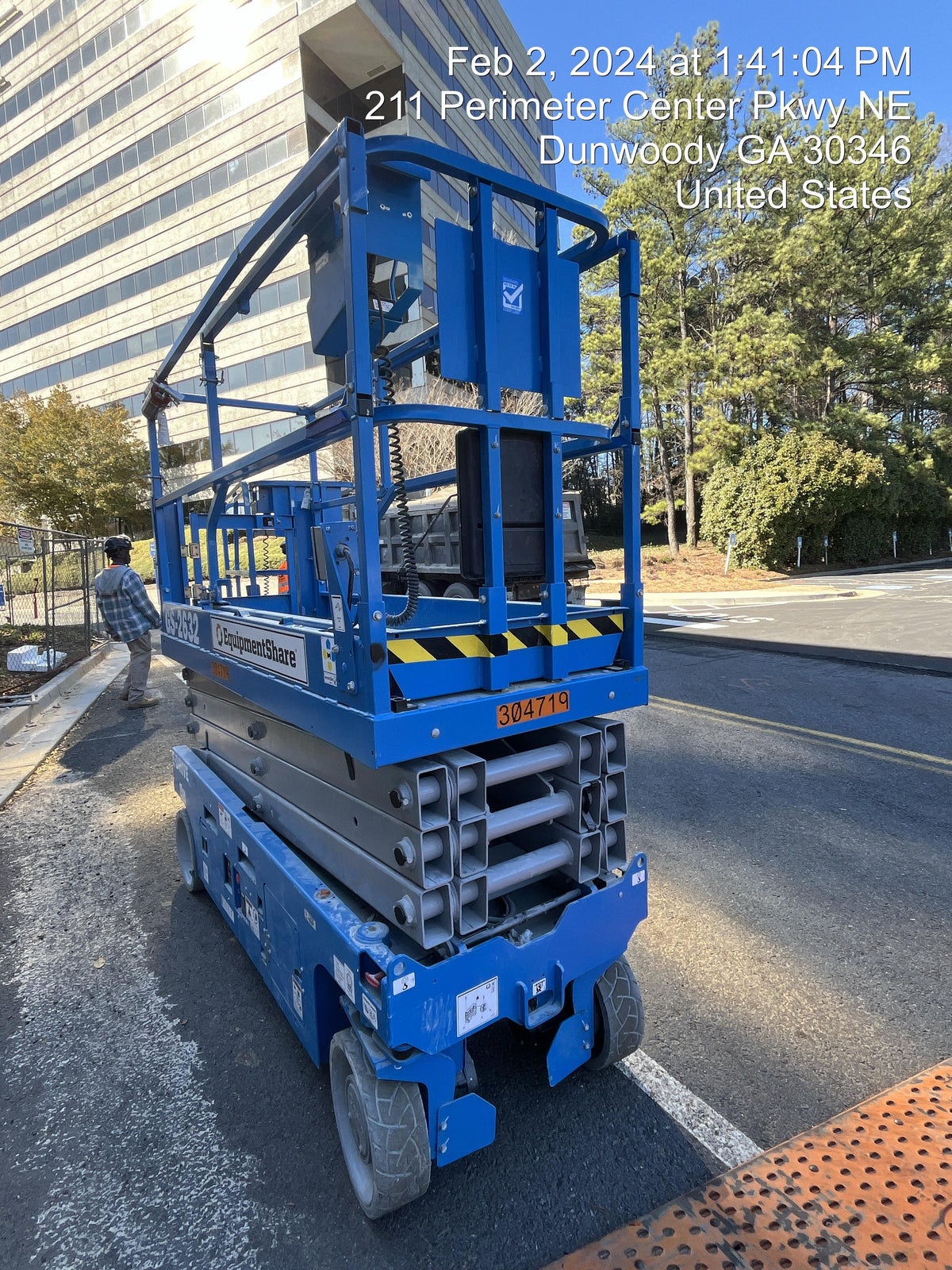 2023 GENIE GS-2632