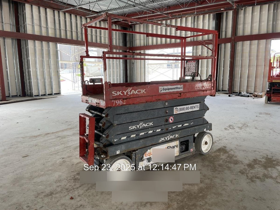 2018 SKYJACK SJIII-3226