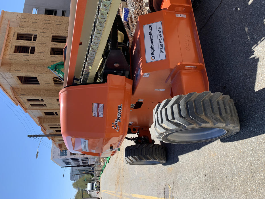 2021 JLG 660SJ