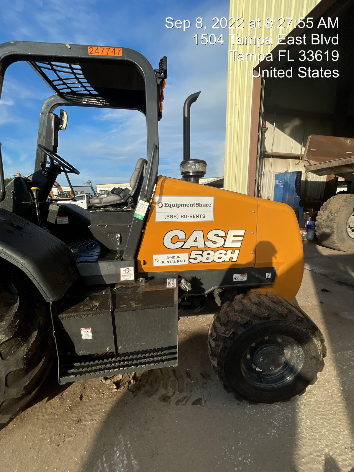 2022 CASE 586H