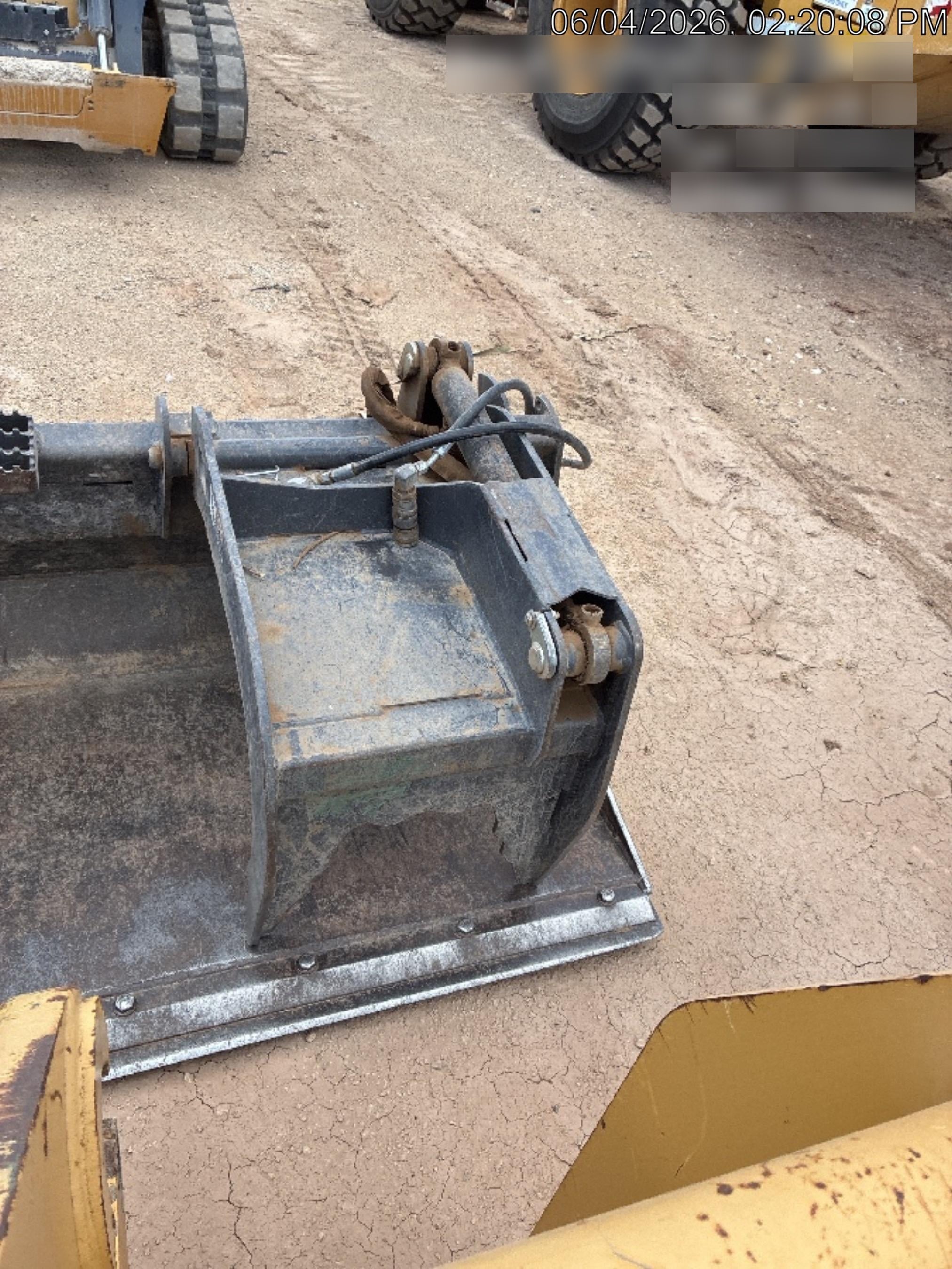 2019 PALADIN 76" Scrap Grapple Bucket - Paladin