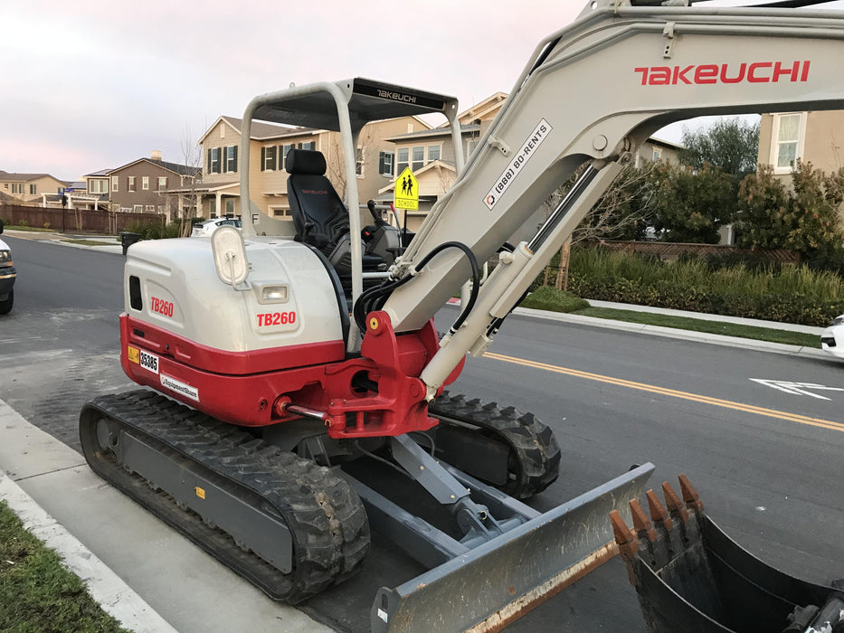 2019 Takeuchi TB260 Canopy, Standard Blade, Auxiliary hydraulics Manual QC, Hydraulic thumb, 12" ,18", 24" Bucket
