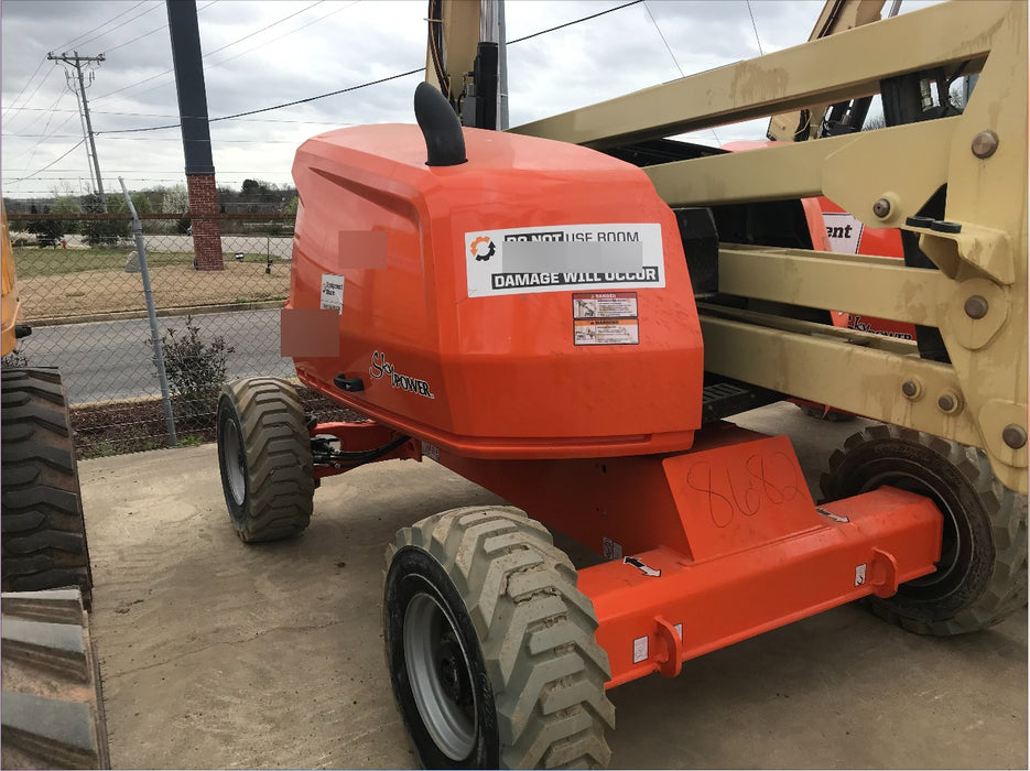 2019 JLG 450AJ