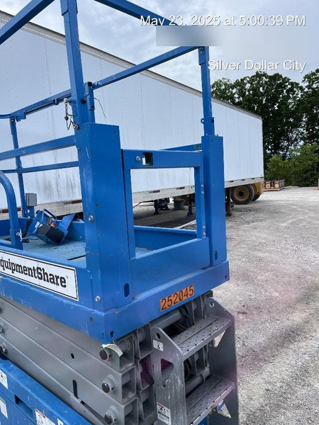 2022 GENIE GS-2632