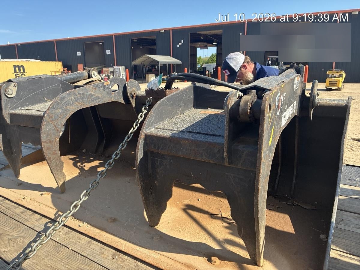 2018 PALADIN 76" Scrap Grapple Bucket - Paladin