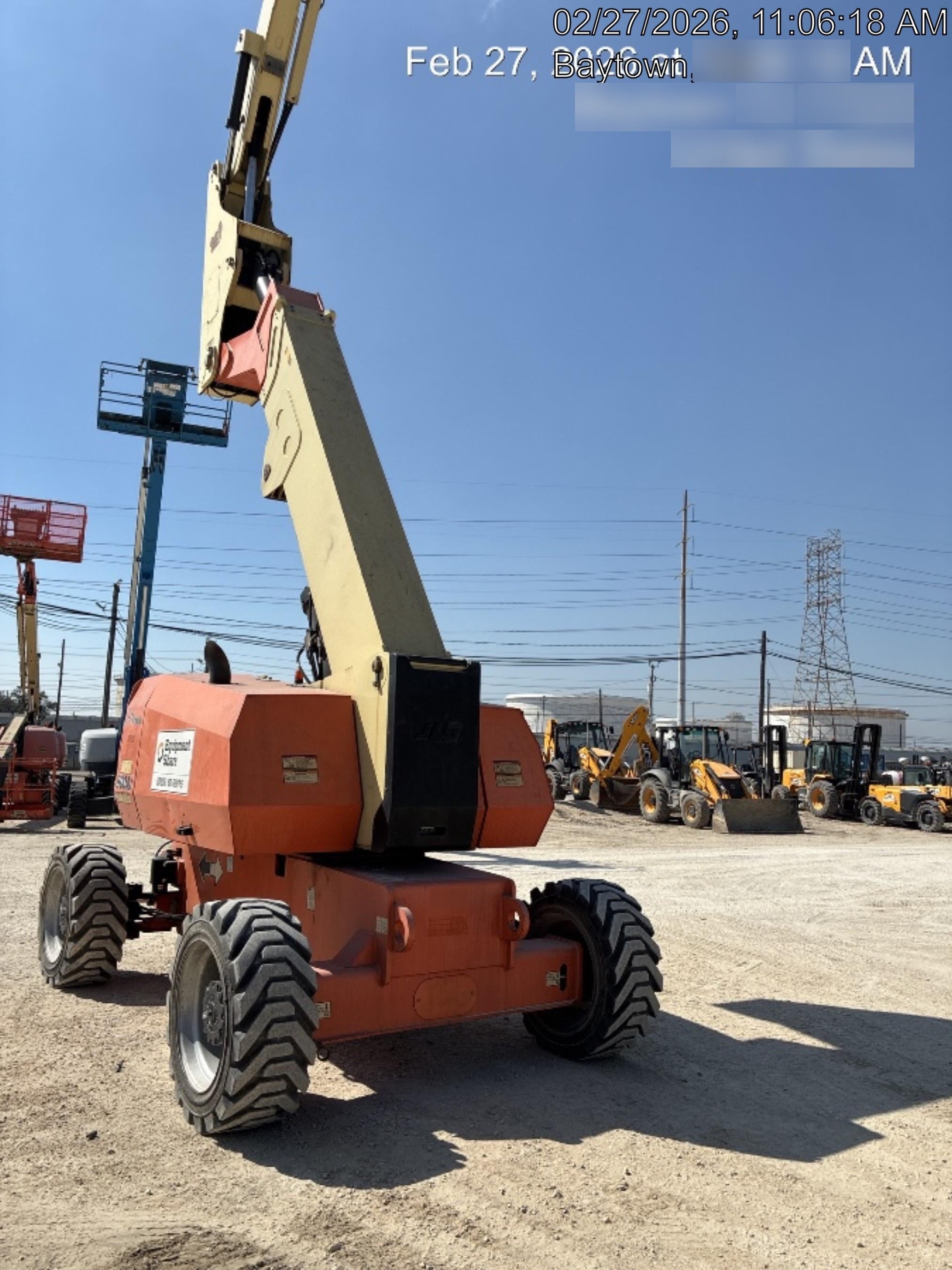 2019 JLG 800AJ
