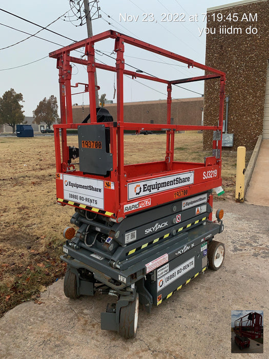 2021 SKYJACK SJ3219