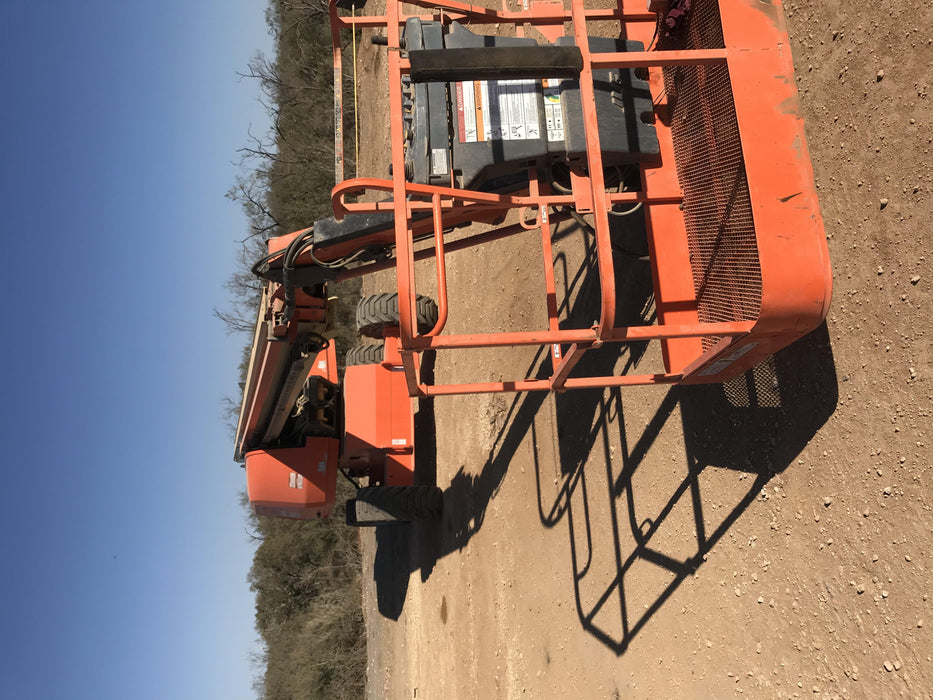 2019 JLG 660SJ
