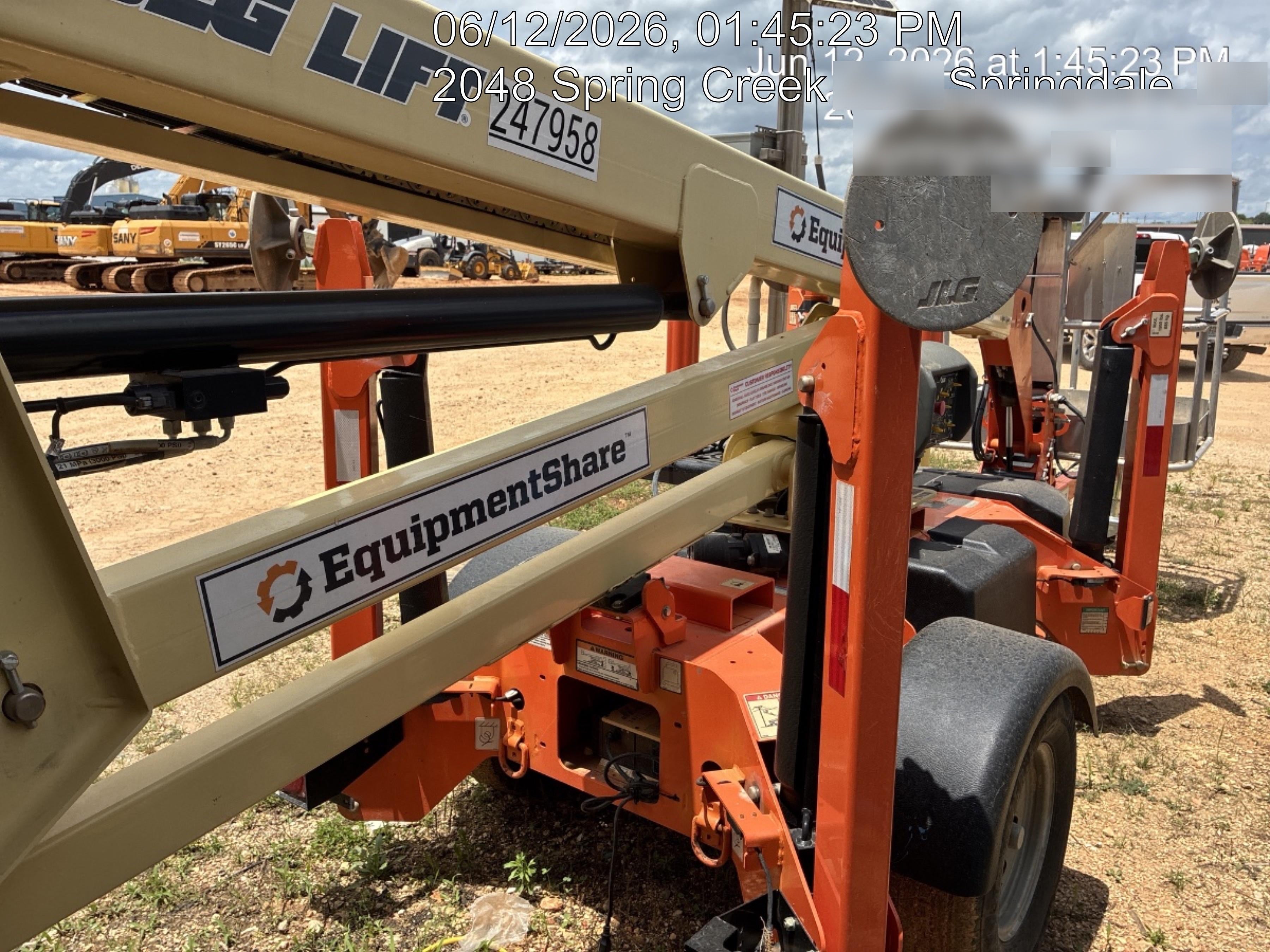 2022 JLG T350