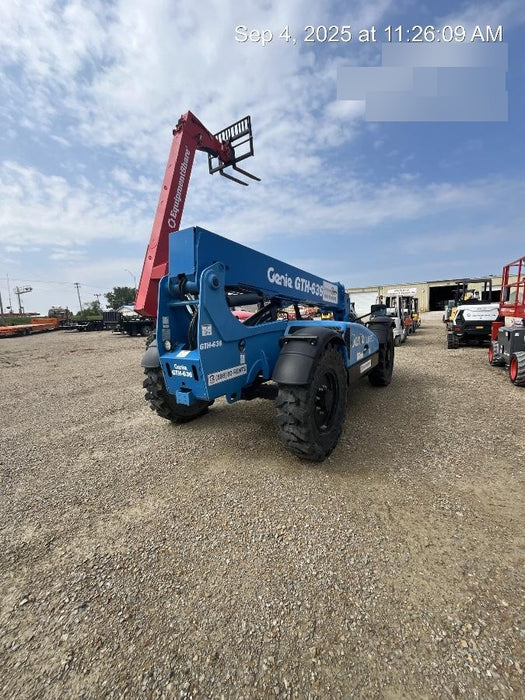 2018 Genie GTH-636 Genie GTH-636 w/Open ROPS, Solid Tires, Work Light/Beacon, 48" Carriage and Forks