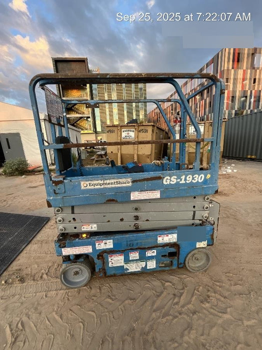 2018 Genie GS-1930 Genie GS-1930 Scissor Lift w/Standard Options