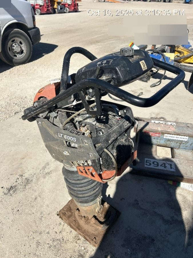 2024 HUSQVARNA LT6005
