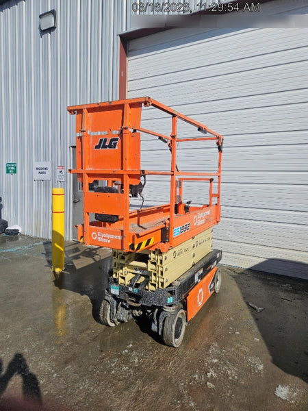 2022 JLG ES1932