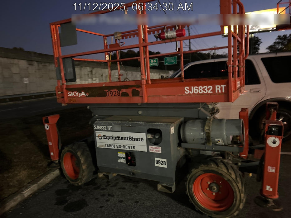 2016 SKYJACK SJ6832 RT