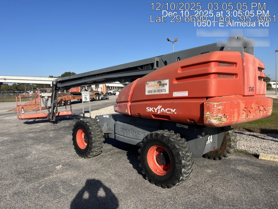 2017 SKYJACK SJ66T