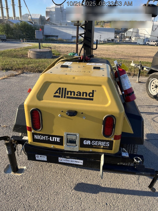 2022 Allmand NLV3GR (4) LED Light Fixture 350W, 23' Vertical Mast, 3kW Prime, Towable, ES Decals, T3