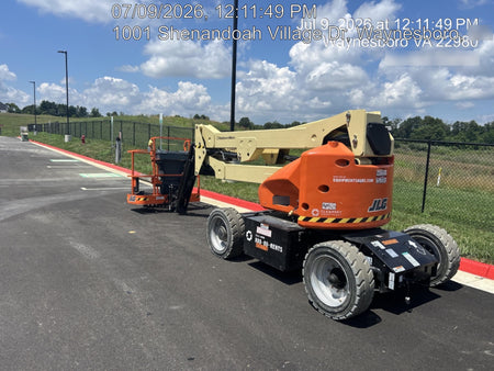 2024 JLG E450AJ