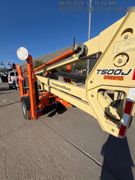 2023 JLG T500J