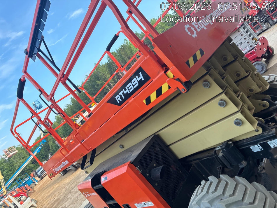 2025 JLG RT4394