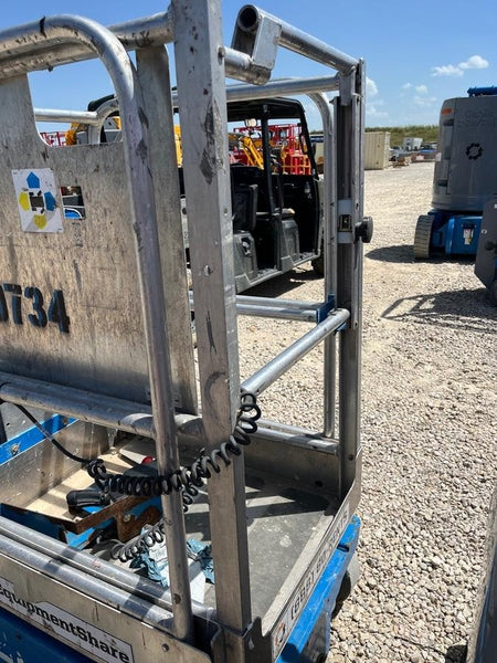2019 GENIE GR-20