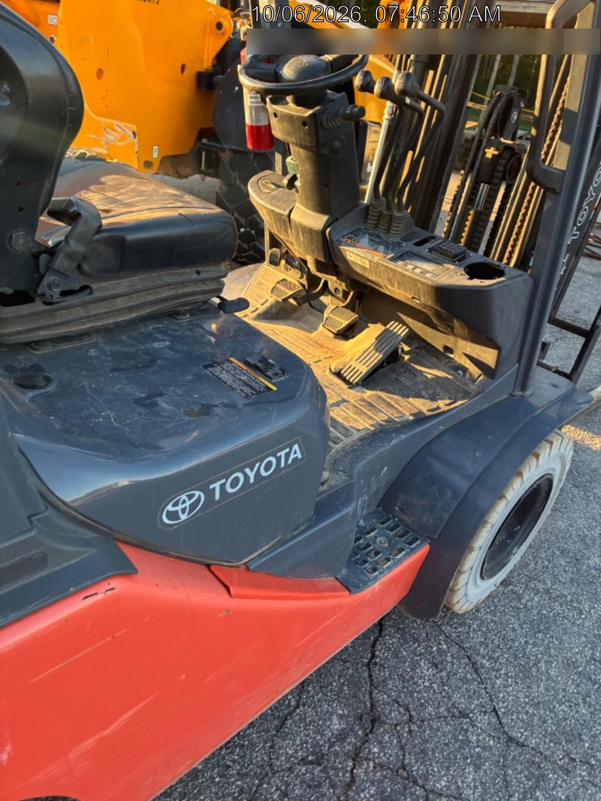 2022 TOYOTA 50-8FGU25